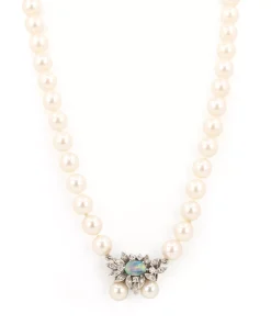 Alternative view of Opal-Diamant-Perlencollier