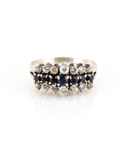 Ring mit Saphir-Diamantbesatz